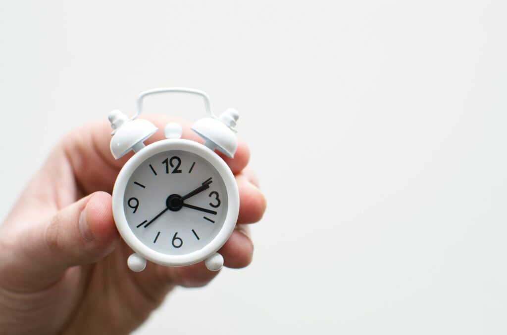 Arriving 10 Minutes Early: Entitled to Pay or Not?